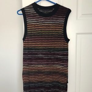 Long sleeveless Zara top